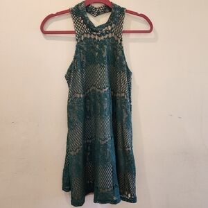Dina be Green Lace Halter Style Mini Dress Size Small
